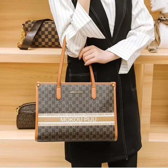 Cowhide Genuine Leather Tote Bag - Picture 3 of 4